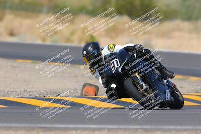 media/Oct-03-2022-Moto Forza (Mon) [[5f077a3730]]/Advanced Group/Session 3 (Turn 3)/